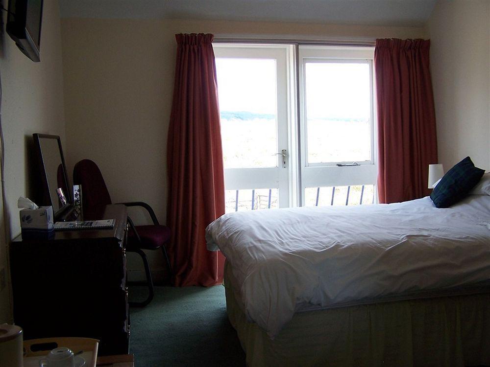 Lochgair Hotel Экстерьер фото